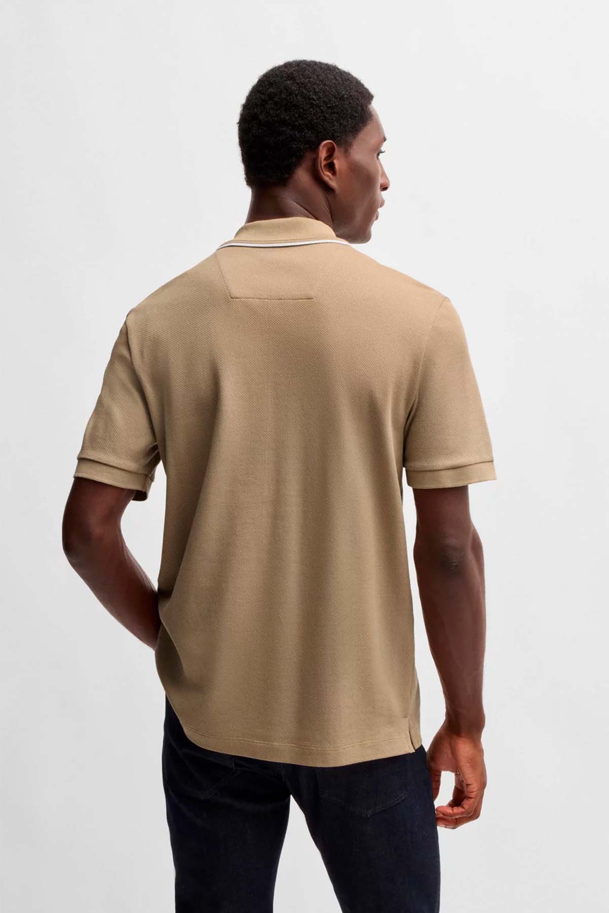 Polo de algodón estructurado con tapeta de cremallera