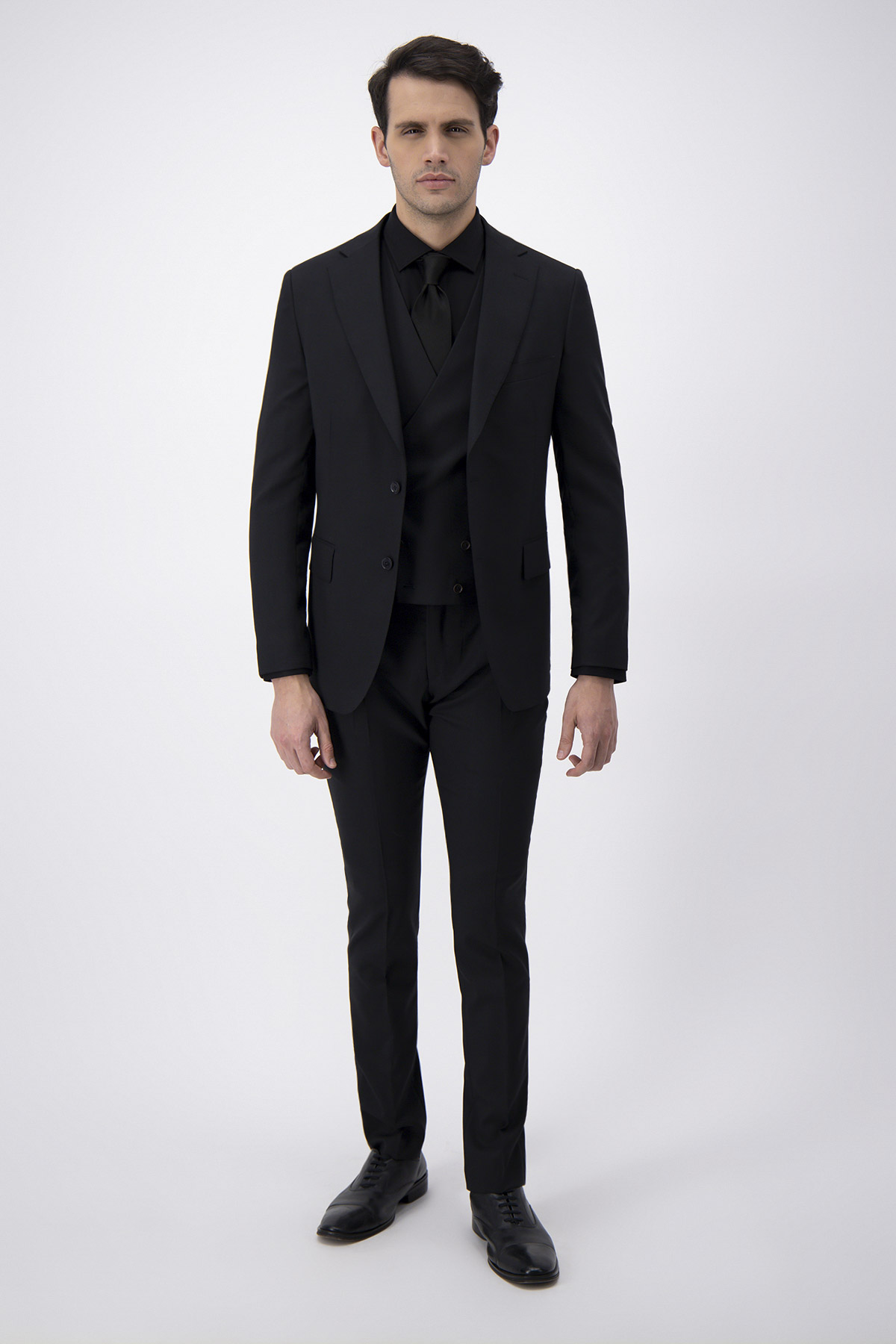 Traje Trío Calderoni Negro Slim Fit