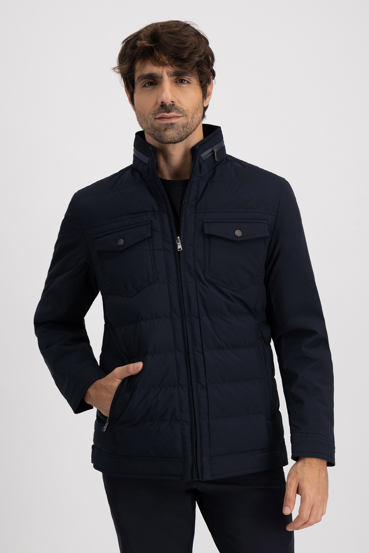Chamarra Roberts Azul Marino Contemporary Fit