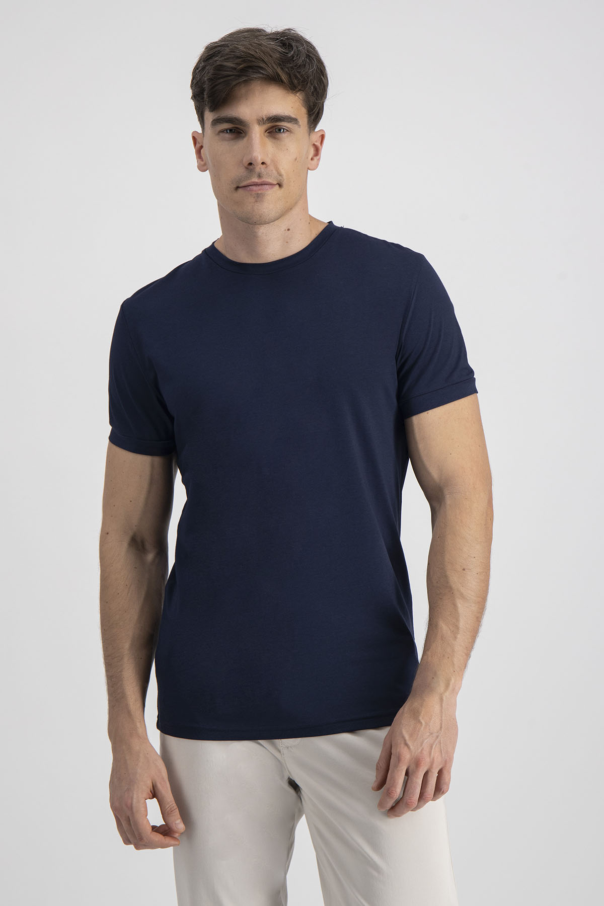 Playera Anatomic Technology Roberts Red Blanco Slim Fit