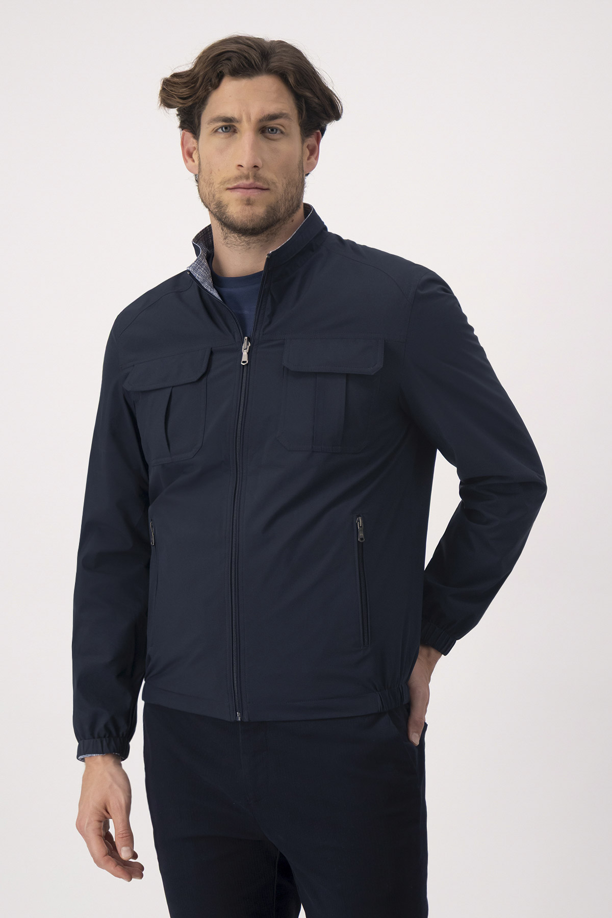 Chamarra Contemporary Fit Azul Marino