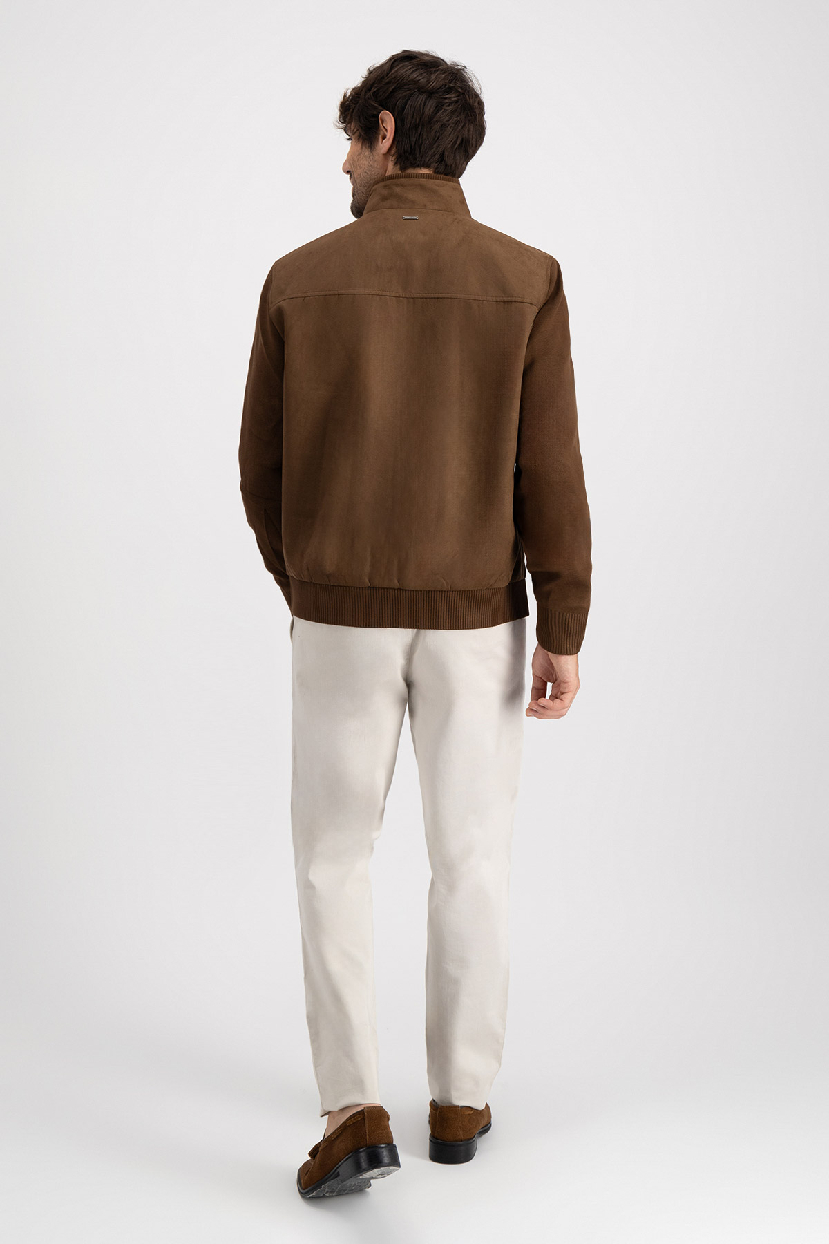 Chamarra Roberts Café Contemporary Fit