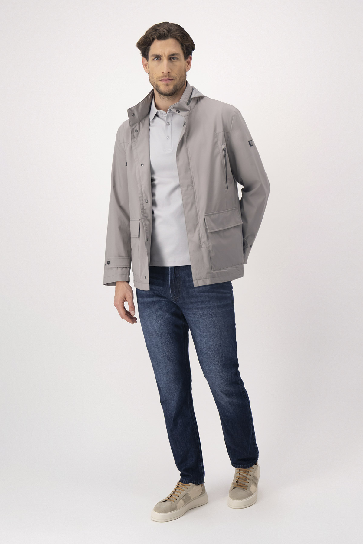 Chamarra Contemporary Fit Beige
