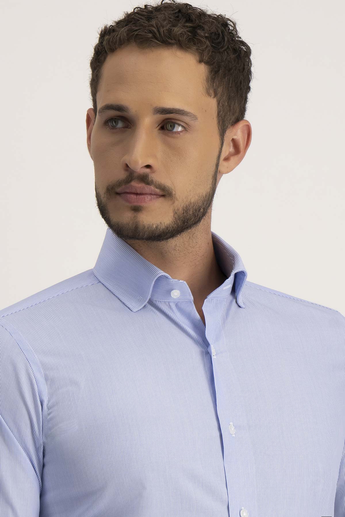 Camisa Formal Easy Care Roberts Slim Fit Azul Marino image number 2