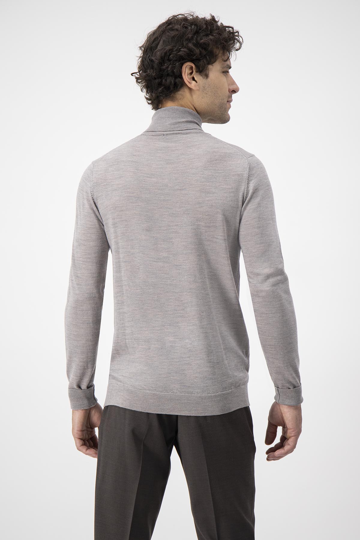 Suéter Calderoni Beige Contemporary Fit