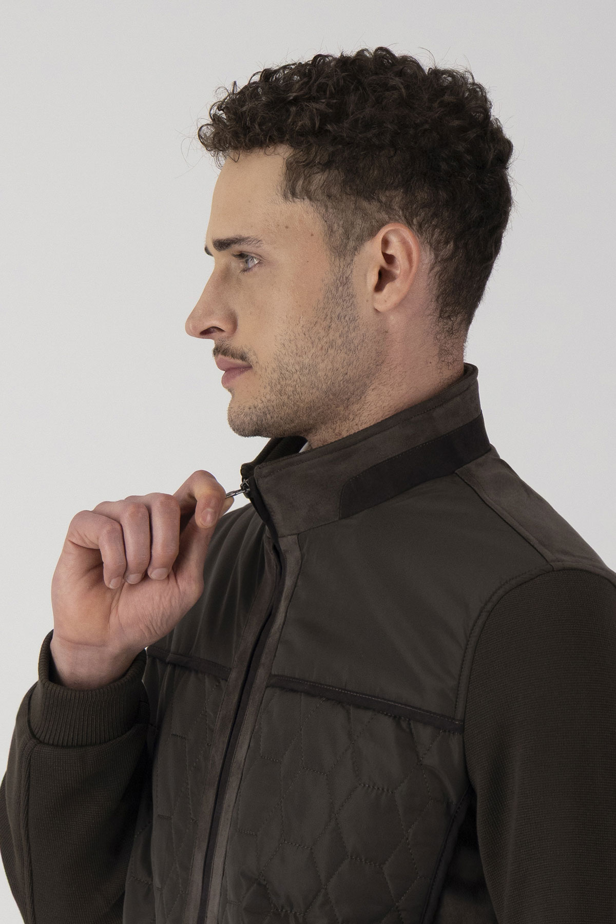 Chamarra Ligera Regular Fit
