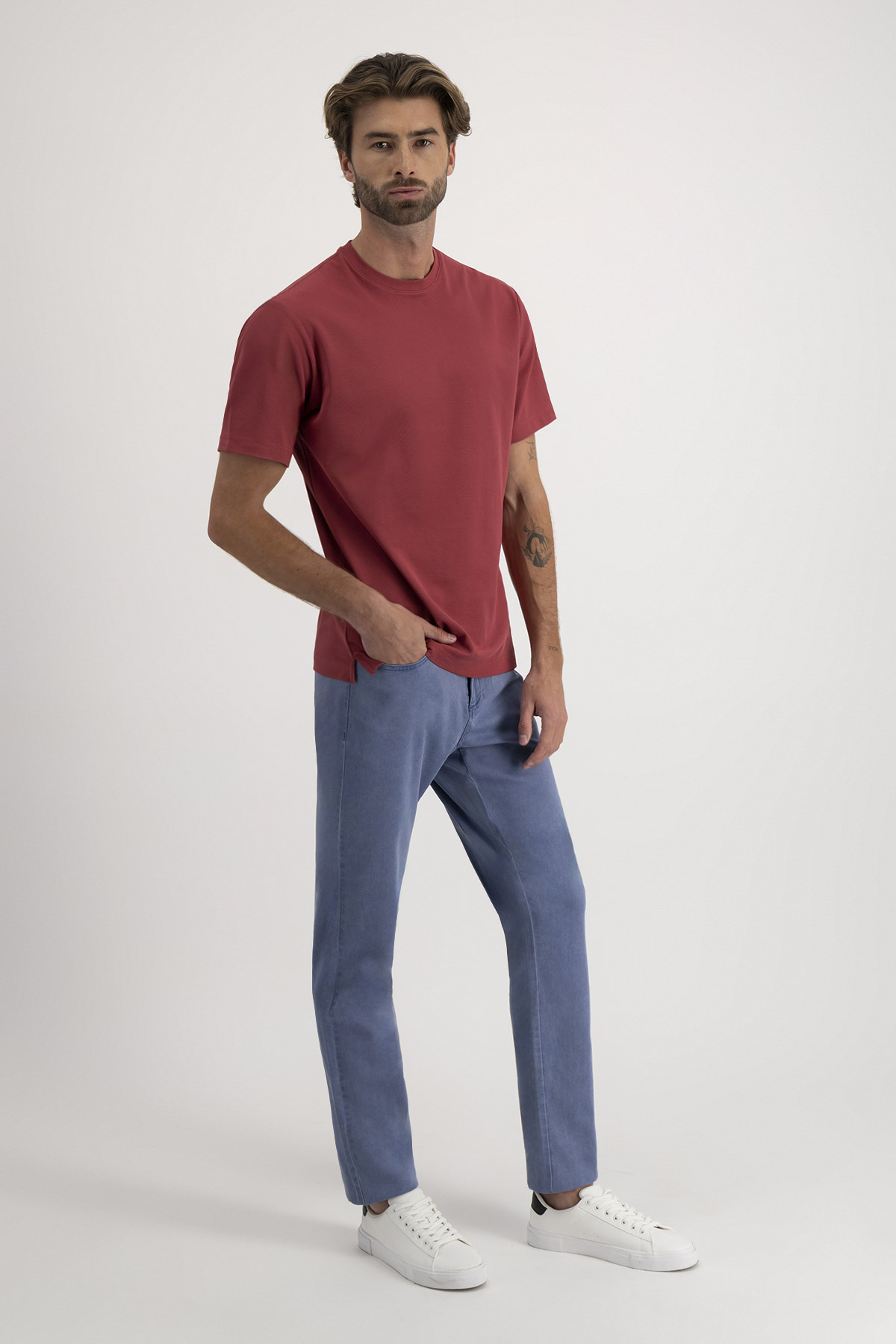 Pantalón Casual Slim Fit image number 2