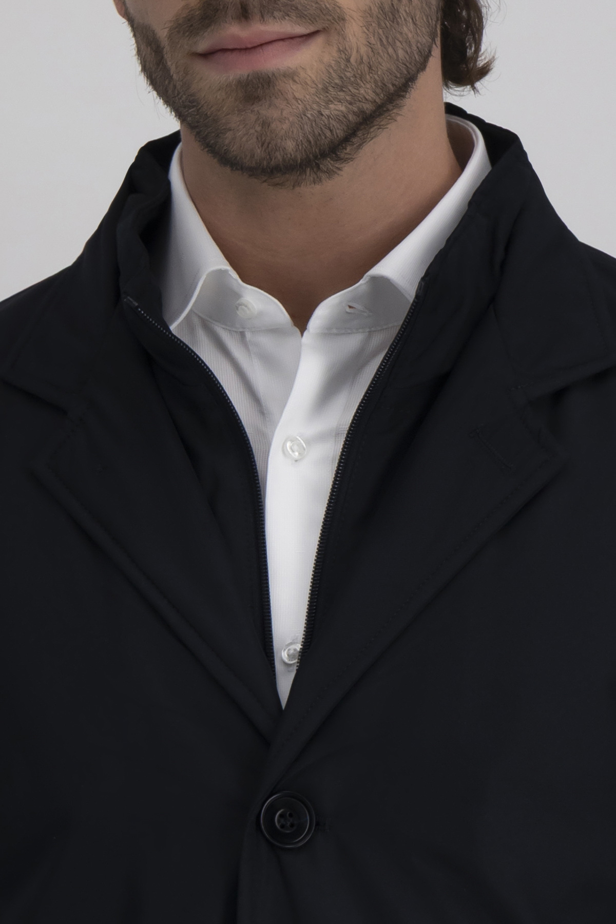 Abrigo Contemporary Fit