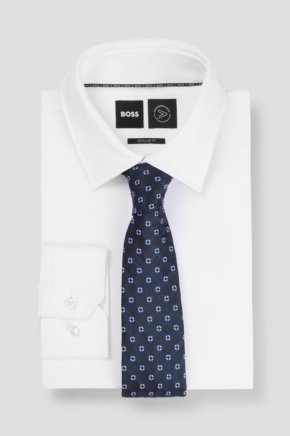 CORBATA BOSS DE SEDA FORMAL