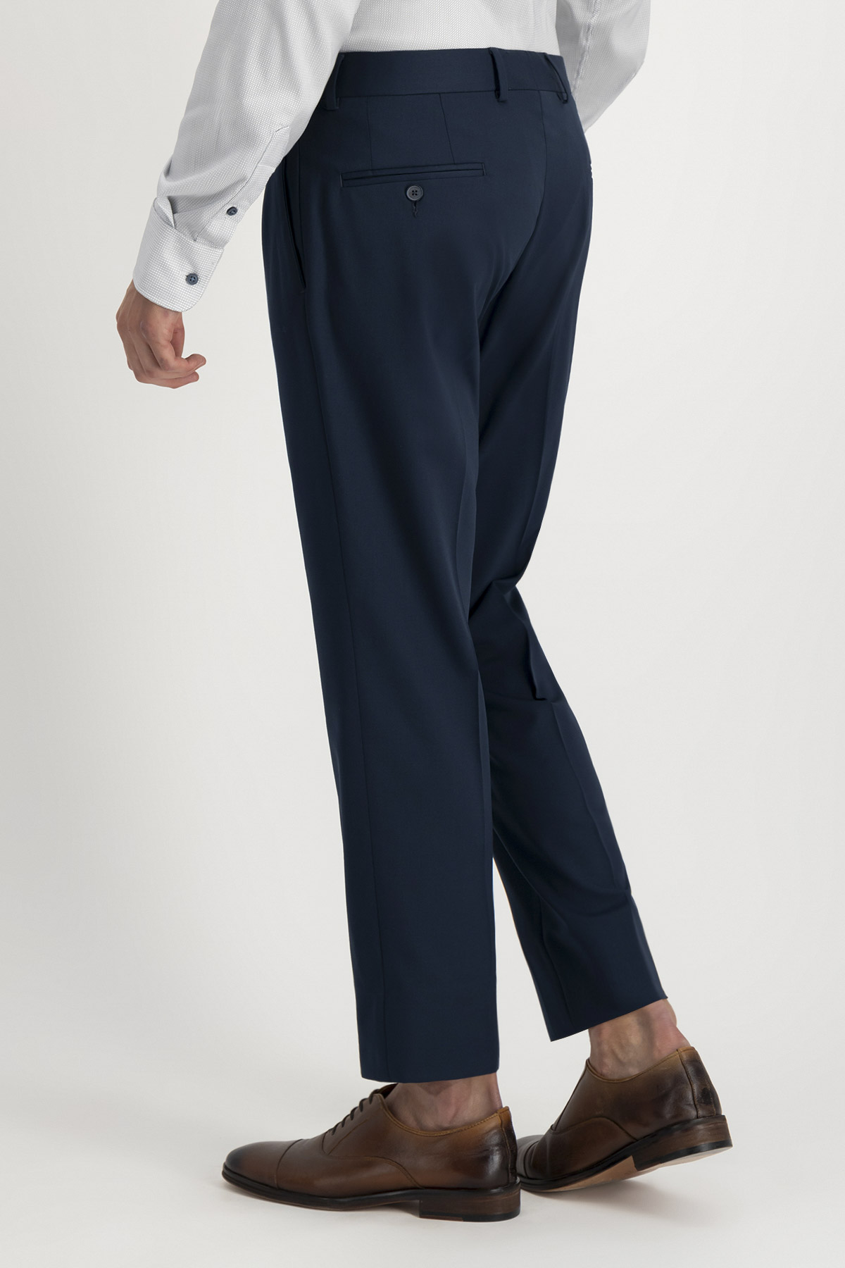 Pantalón Roberts Color Verde Oscuro Slim fit