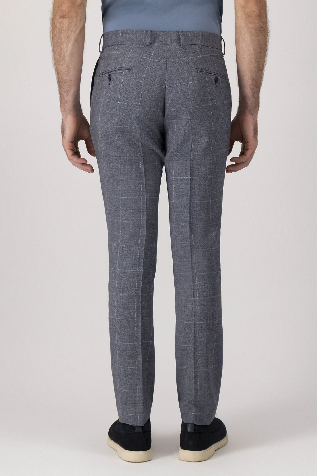 Traje image number 5