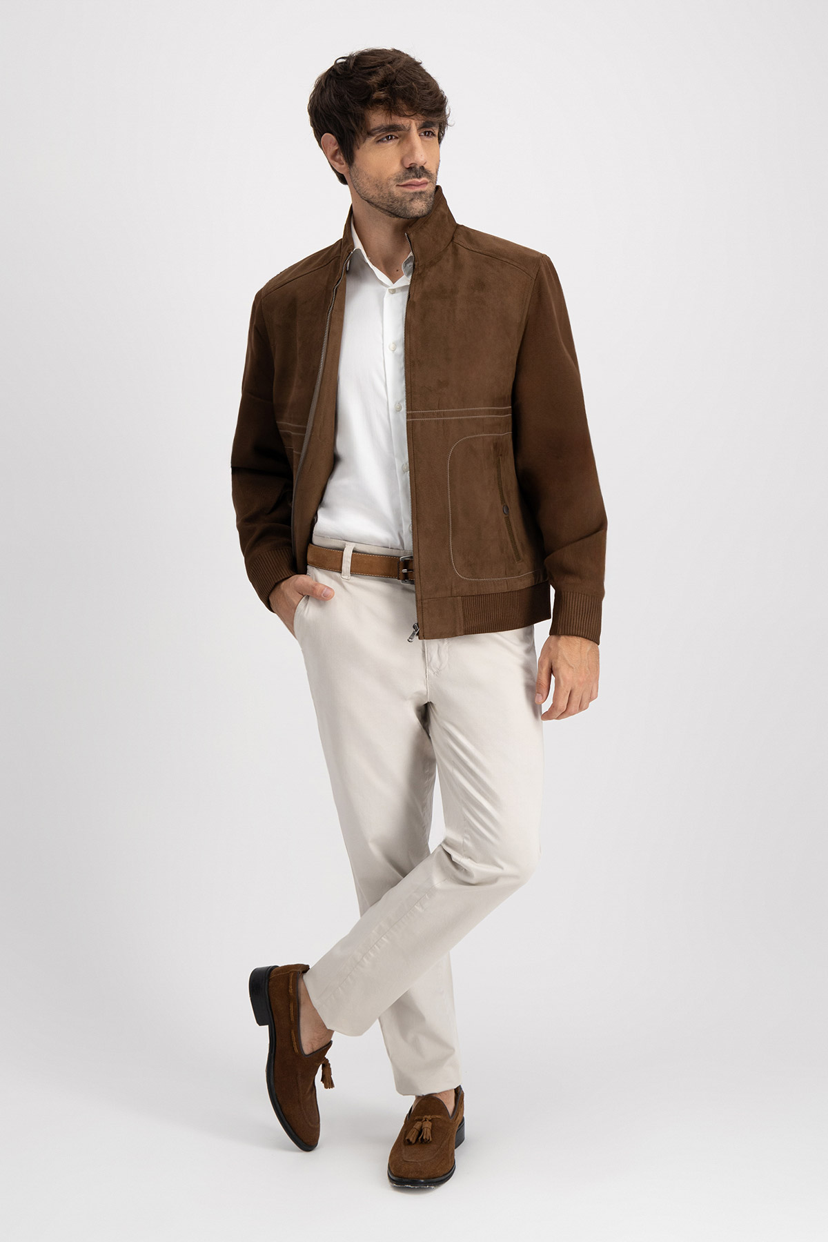 Chamarra Roberts Café Contemporary Fit