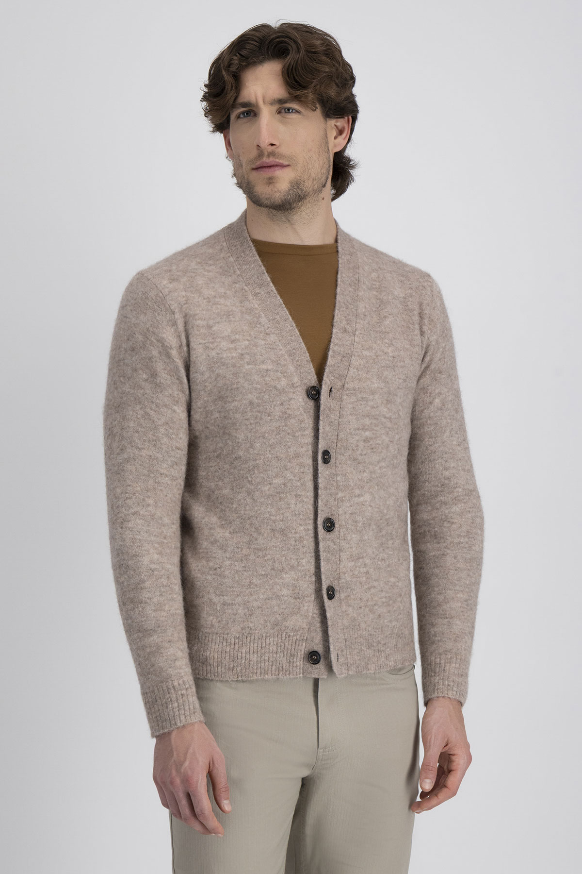Sueter Cardigan Contemporary Fit
