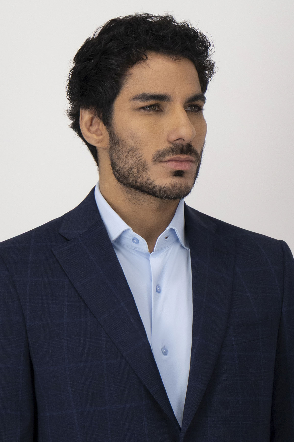 Traje Slim Fit image number 1