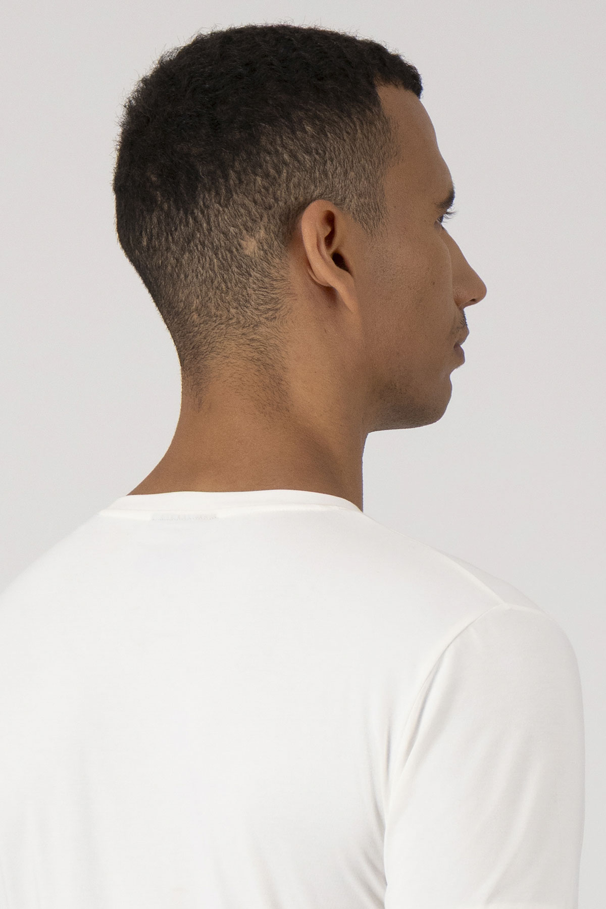 Playera Anatomic Technology Slim Fit image number 5