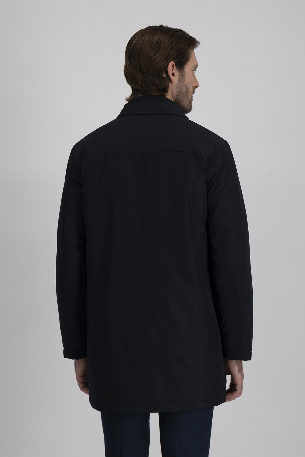 Abrigo Contemporary Fit