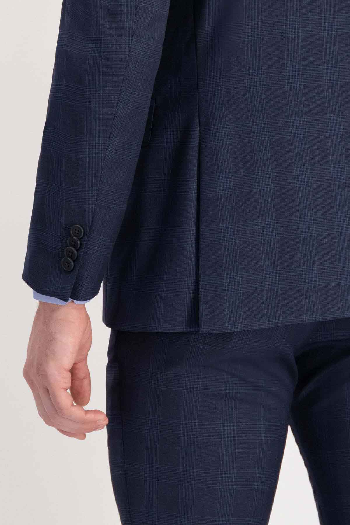 Traje Roberts Azul Marino Slim Fit