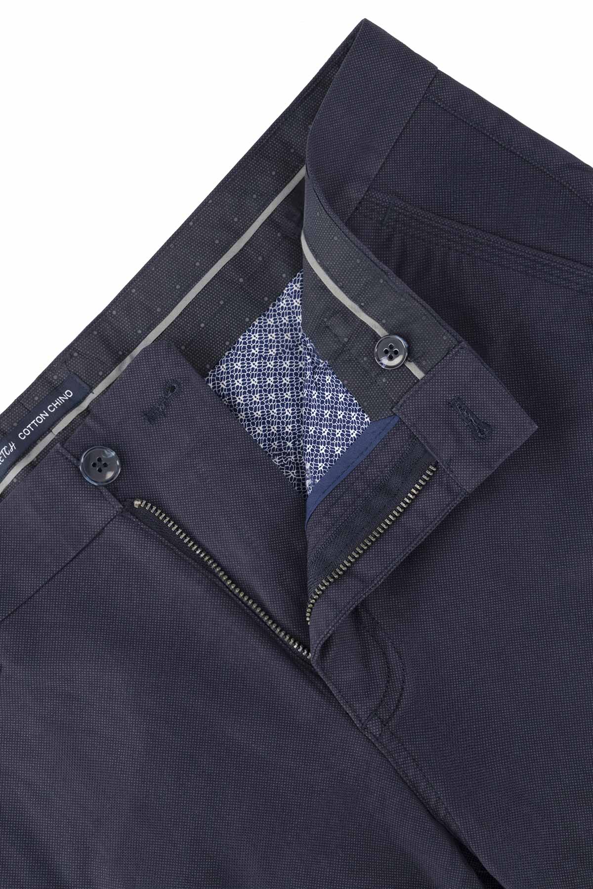 Pantalón Casual Contemporary Fit image number 3