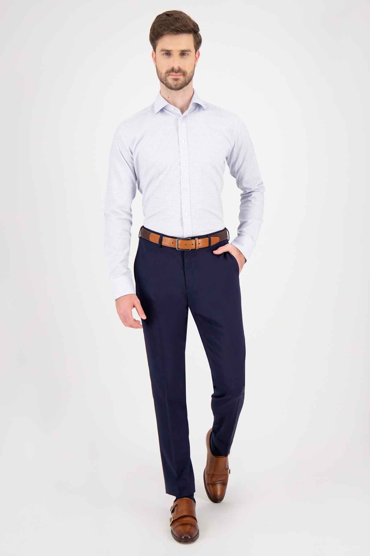 Pantalón Roberts Color azul marino Slim fit