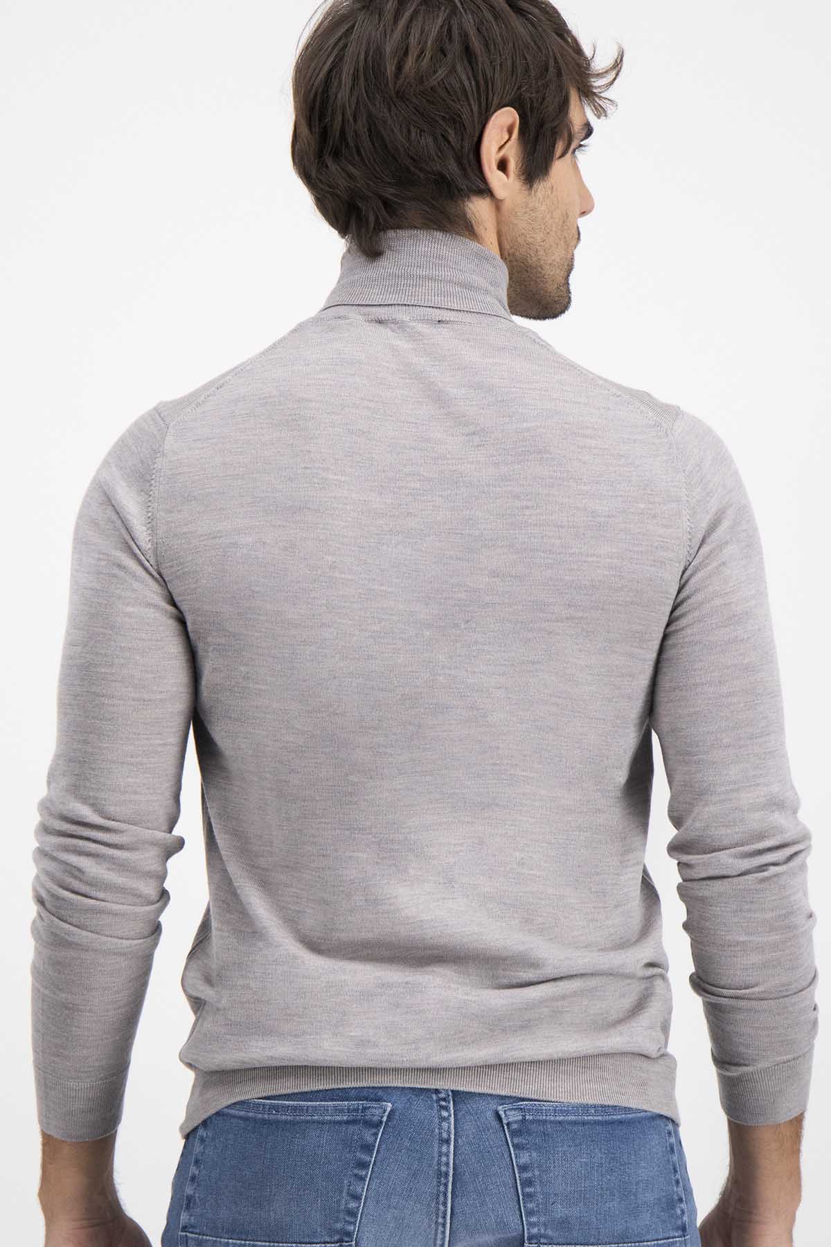 Suéter Calderoni Beige Contemporary Fit