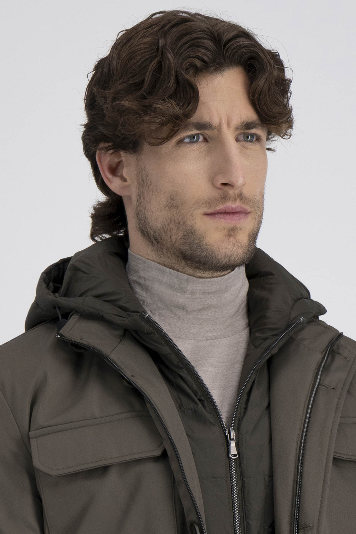 Chamarra Contemporary Fit image number 1