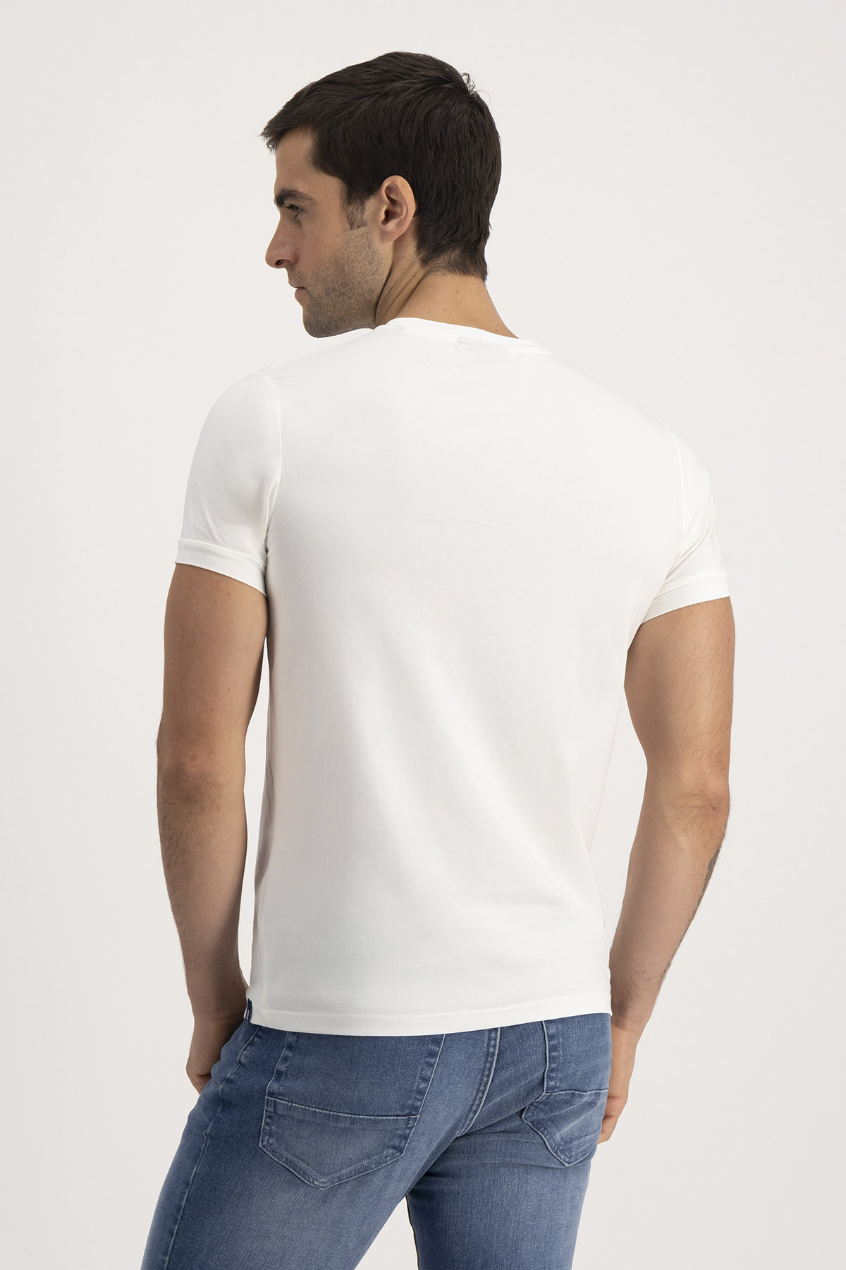 Playera ANATOMIC TECHNOLOGY Roberts Red Blanco Slim Fit