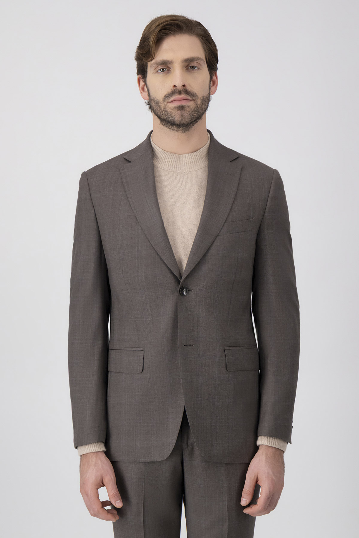 Traje image number 1