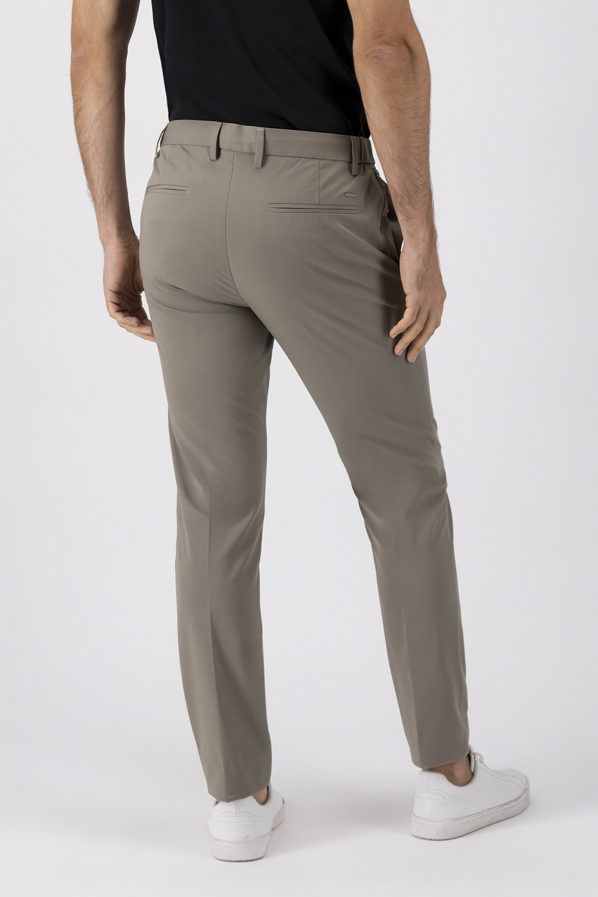 Pantalón Formal Anatomic Technology Slim Fit Verde Oliva