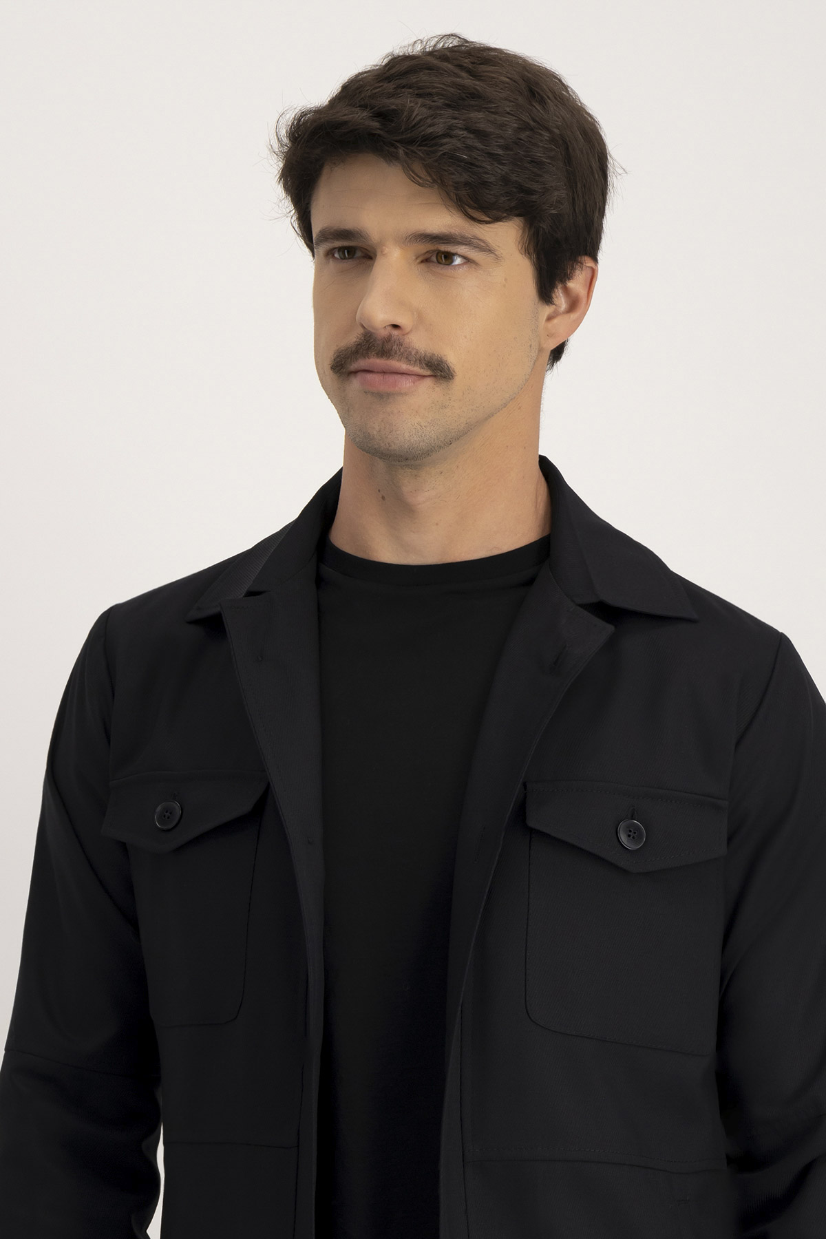 Sobrecamisa Roberts Negro Slim Fit