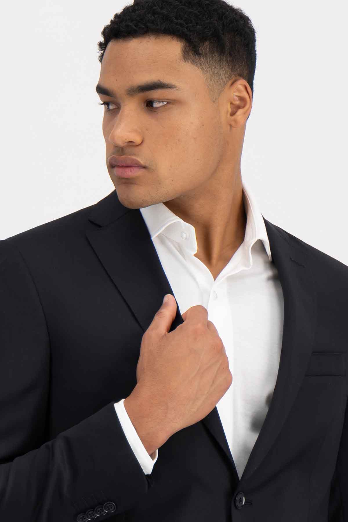 Traje Calderoni Color negro Contemporary fit
