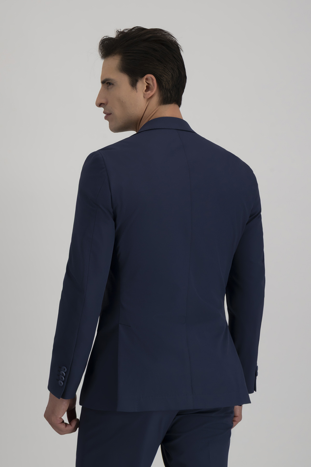 Traje Anatomic Technology Slim Fit