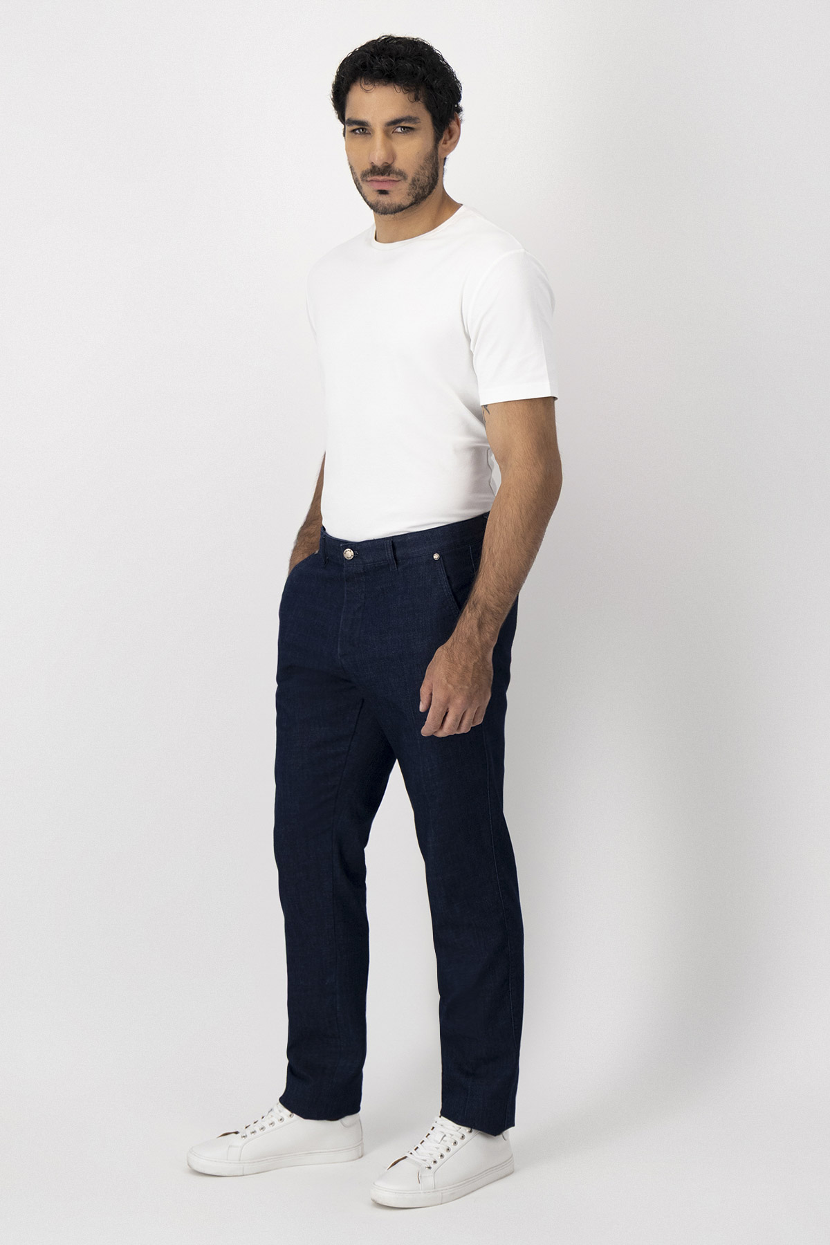 Pantal&oacute;n Denim Contemporary image number 2