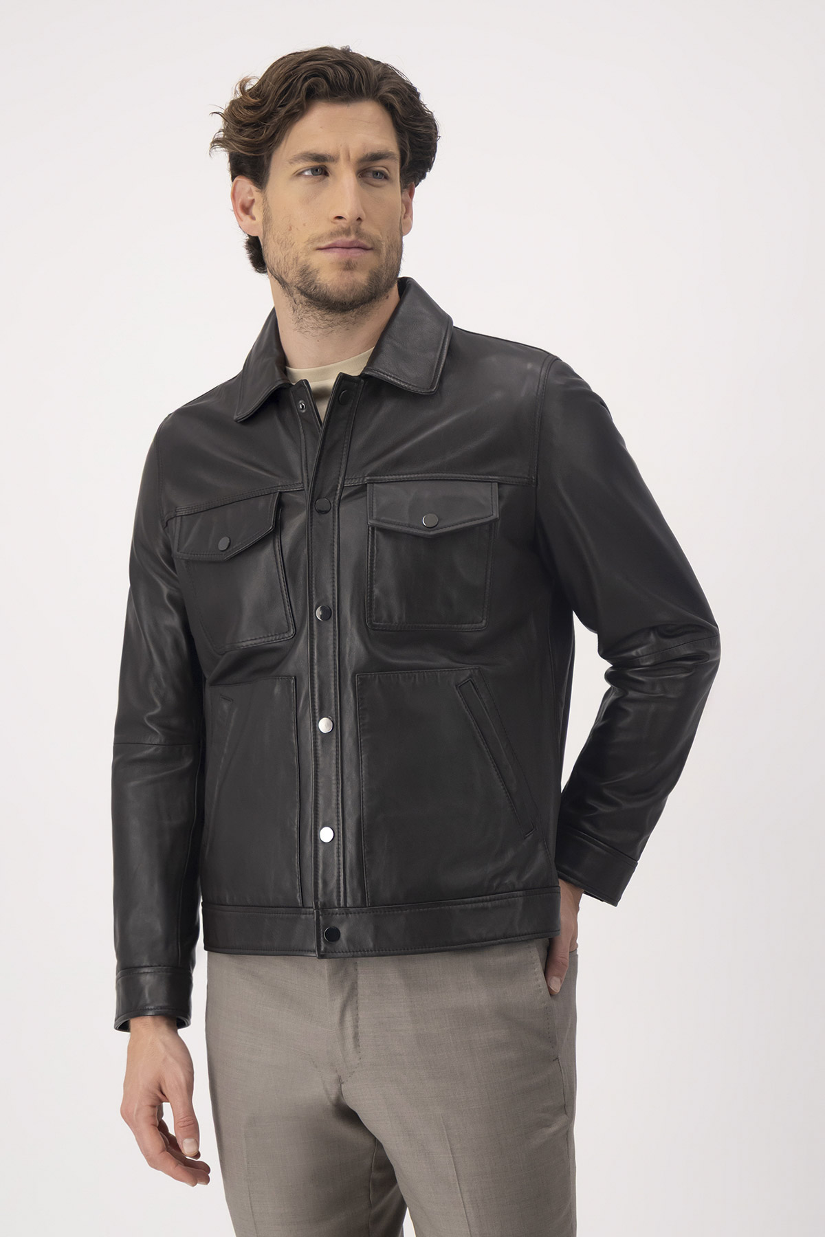 Chamarra Contemporary Fit Café Obscuro