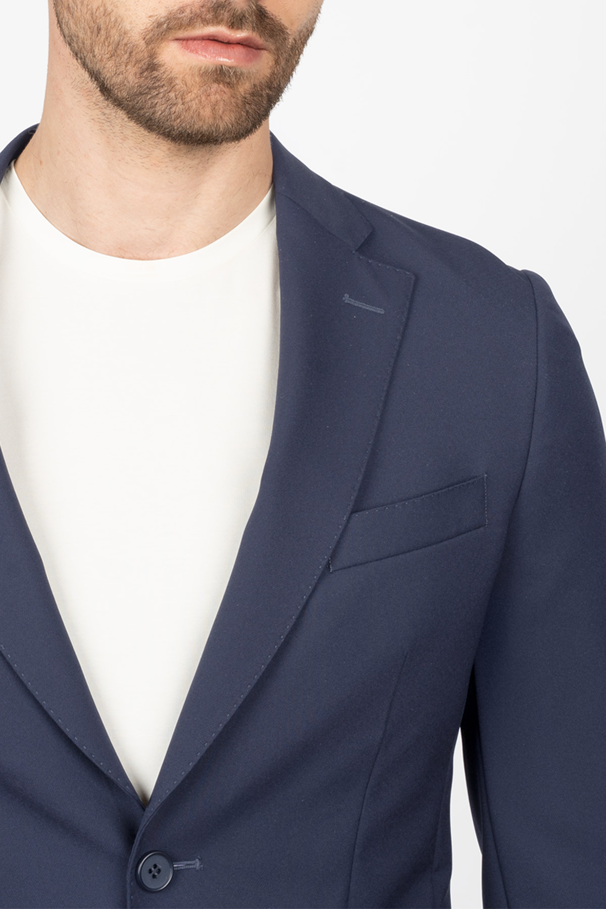 Traje Anatomic Technology Slim Fit image number 2