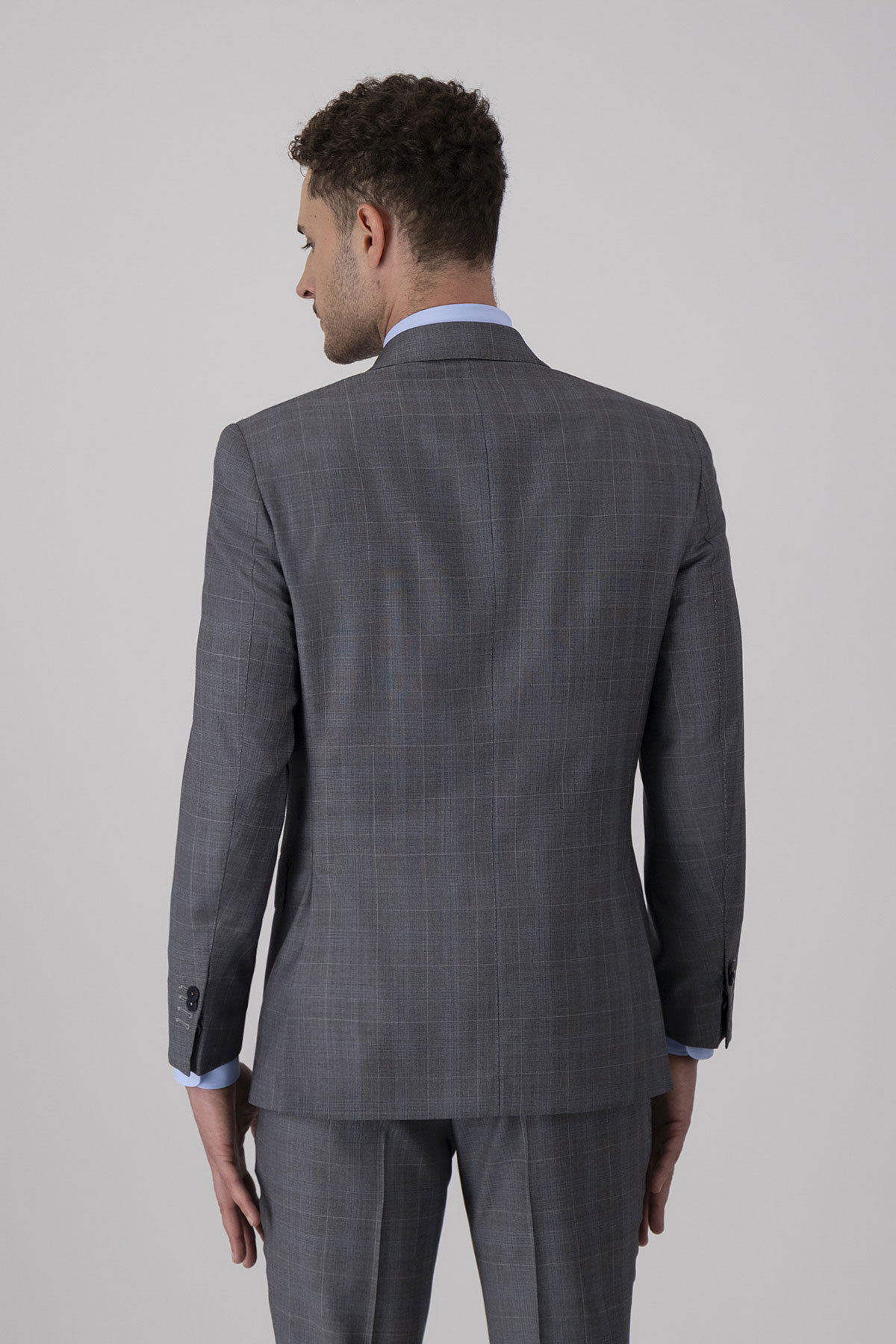 Traje calderoni couture