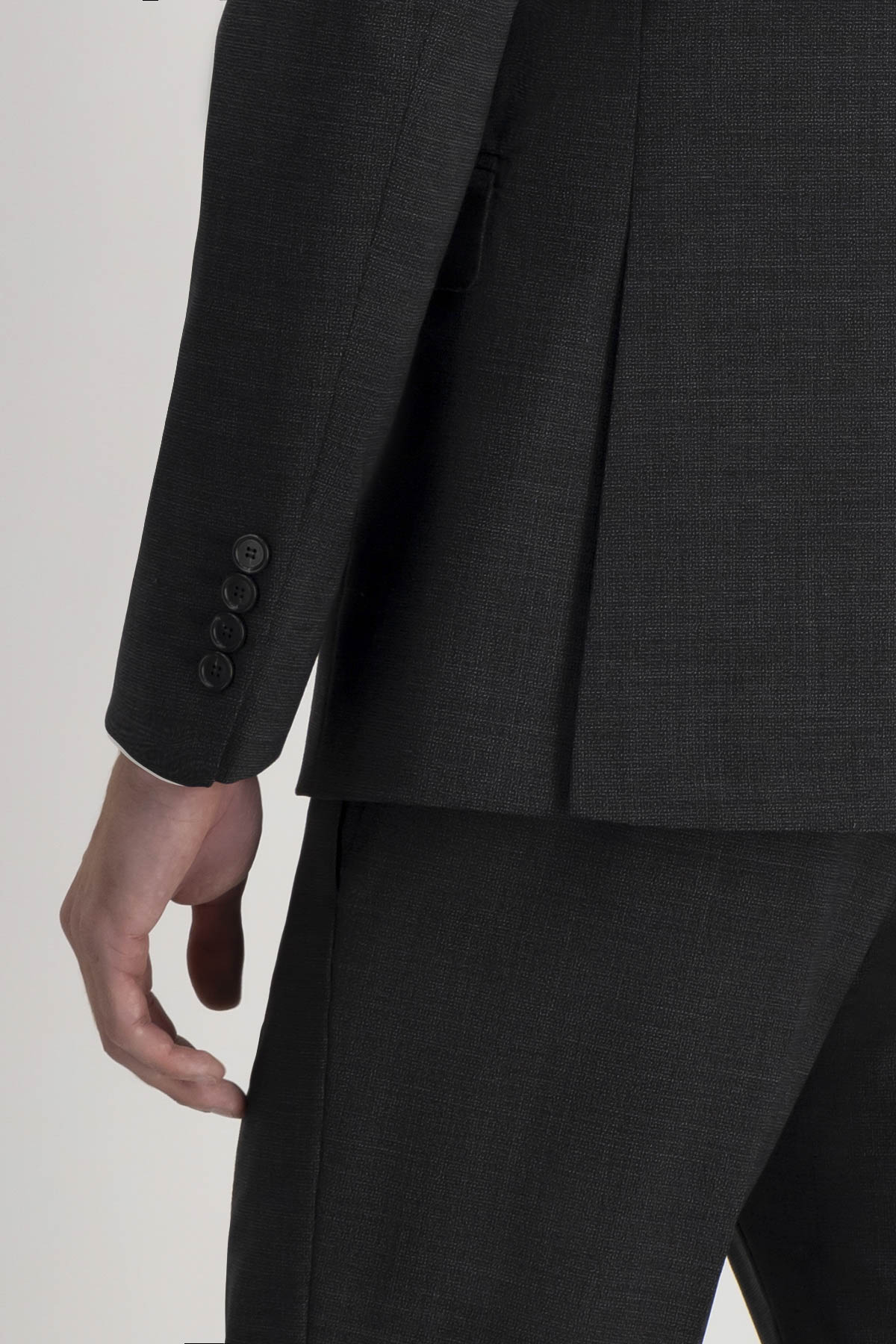 Traje Roberts Red Negro Slim Fit