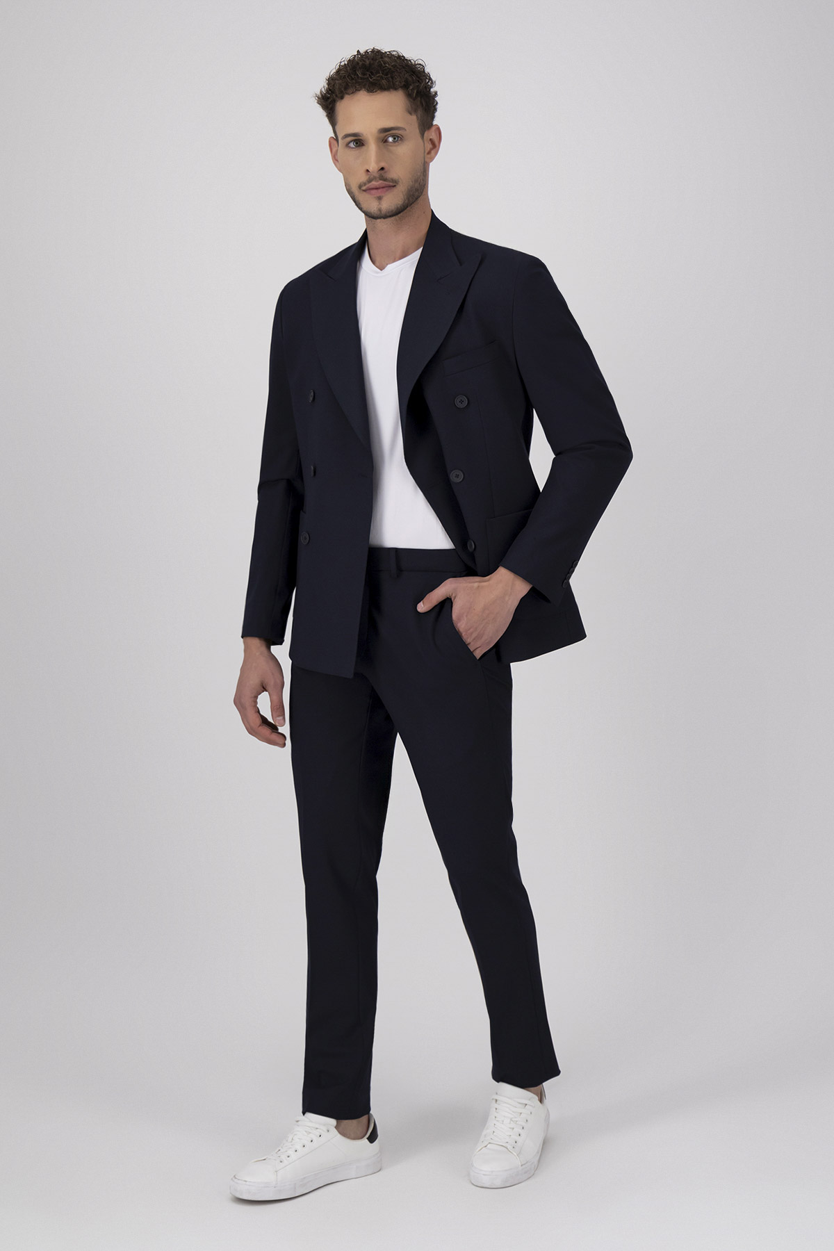 Traje Color Azul Marino Slim Fit