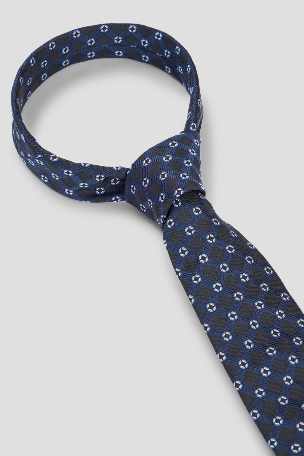 CORBATA BOSS DE SEDA FORMAL