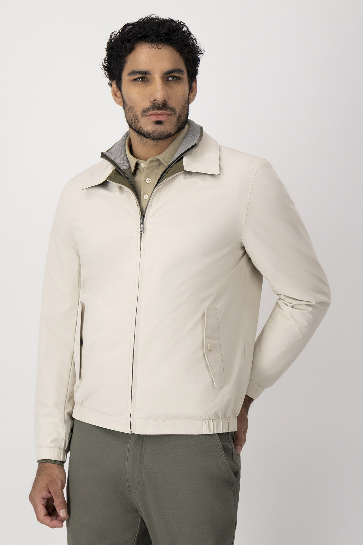 Chamarra Reversible Modern Fit image number 9