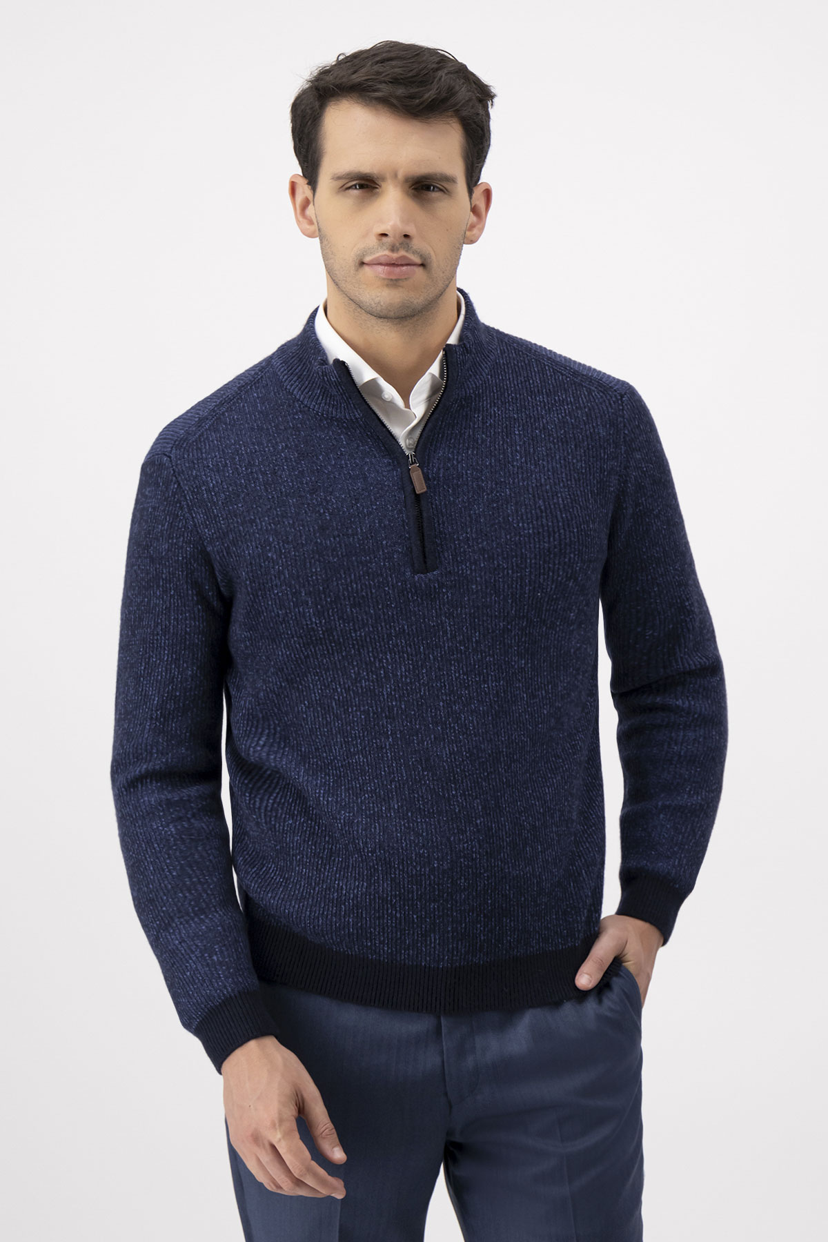 Suéter Contemporary Fit