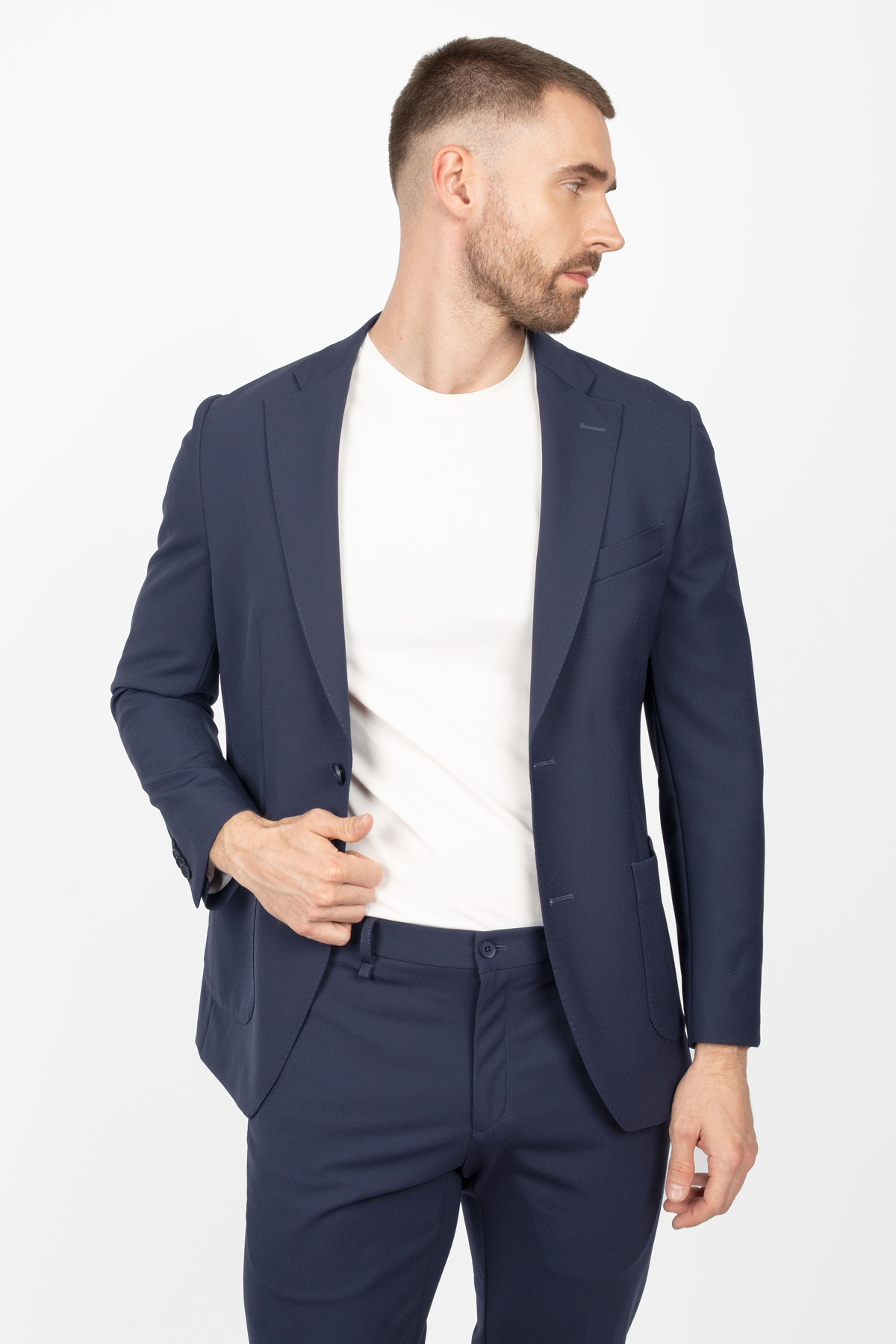 Traje Anatomic Technology Slim Fit image number 7