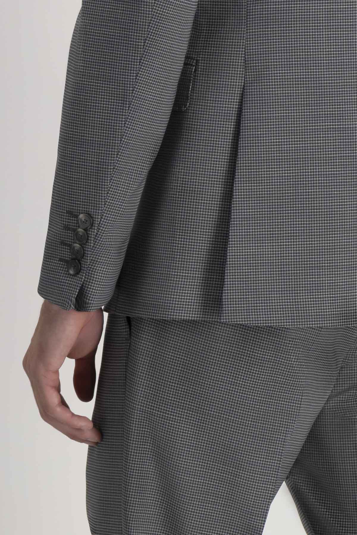 Traje Roberts Red Gris Acero Slim Fit