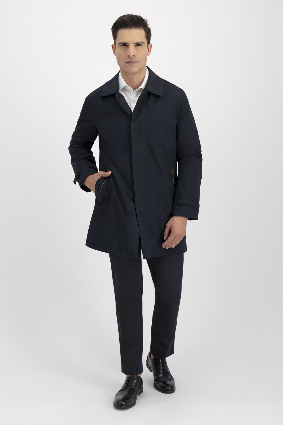 Gabardina LIGHT JACKET Azul Marino Roberts Contemporary Fit
