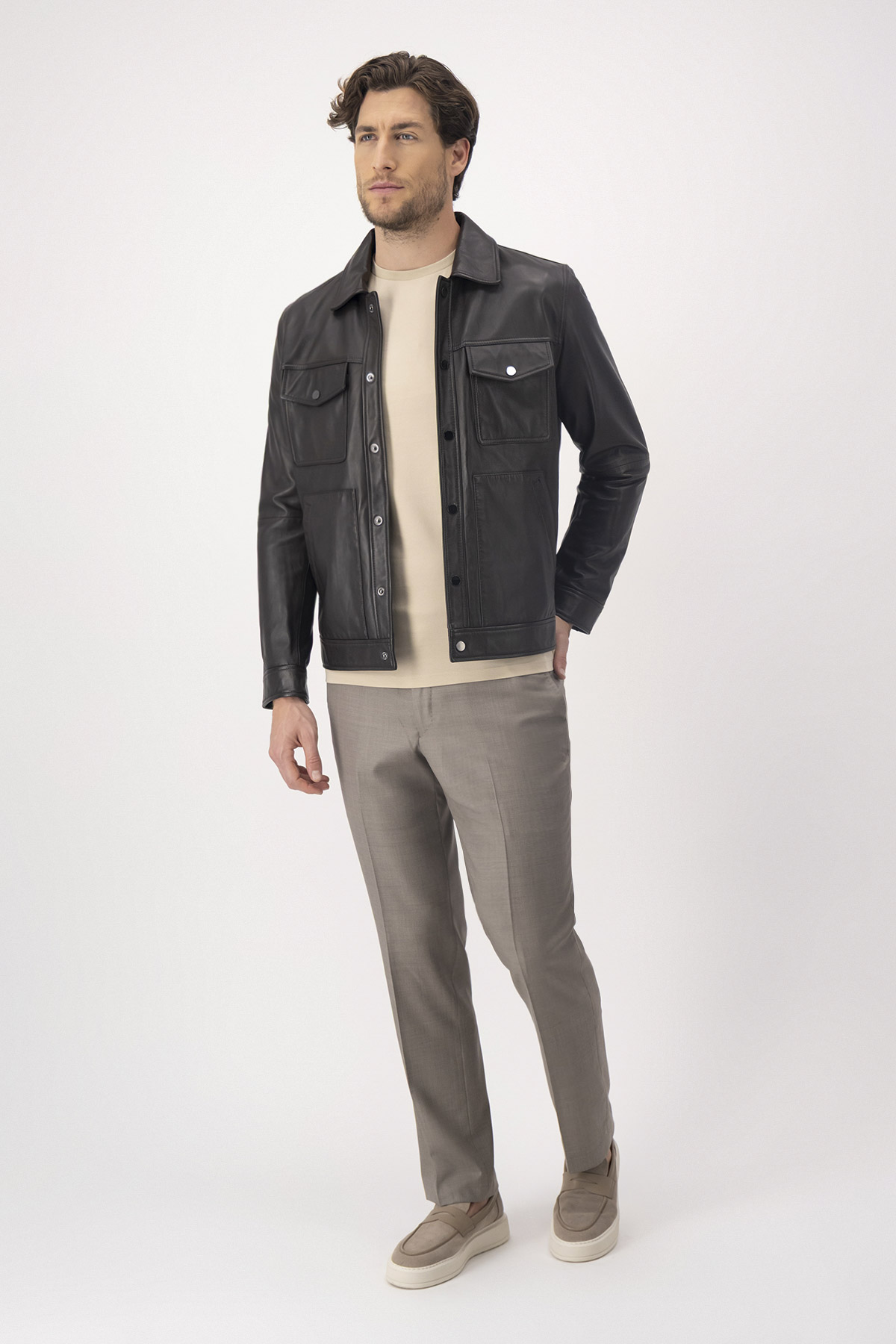 Chamarra Contemporary Fit Café Obscuro