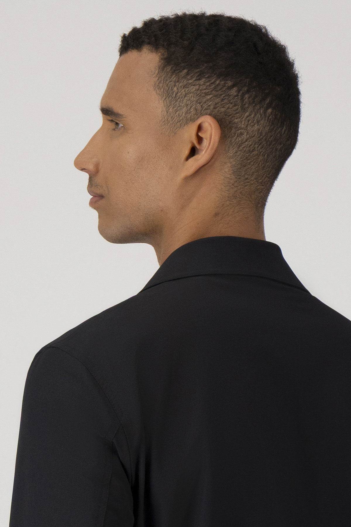 Chamarra Anatomic Technology Slim image number 2