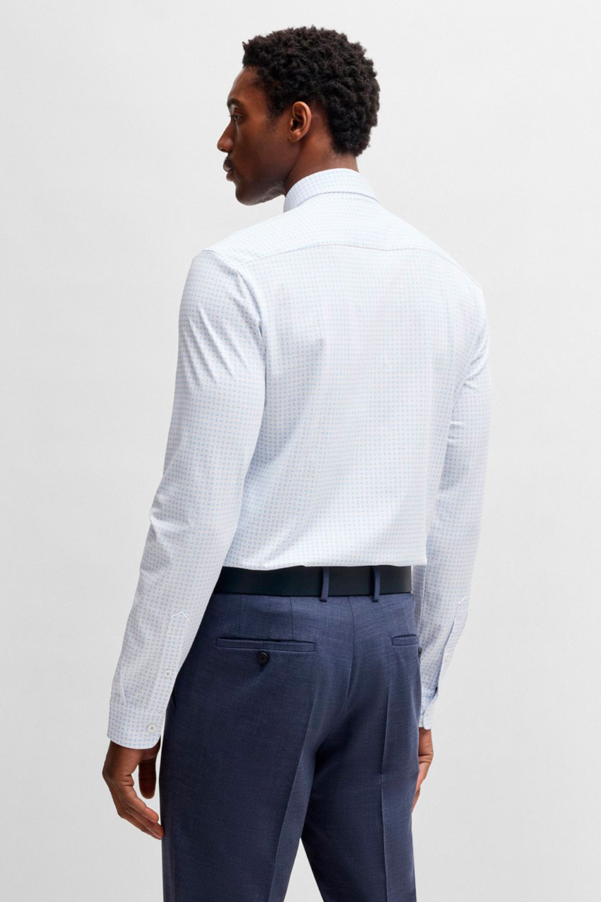 Camisa Slim Fit De Algodón Estampado image number 2