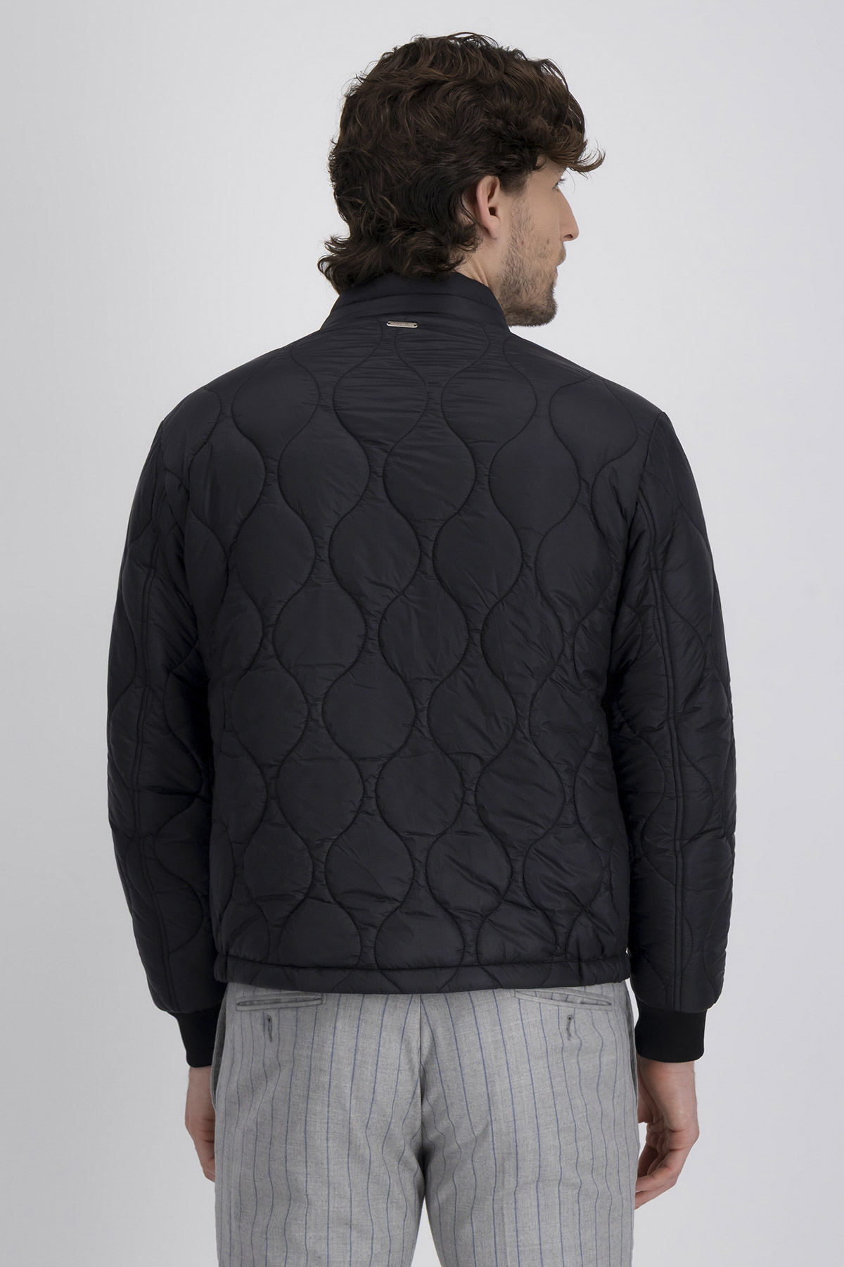 Chamarra Contemporary Fit image number 12