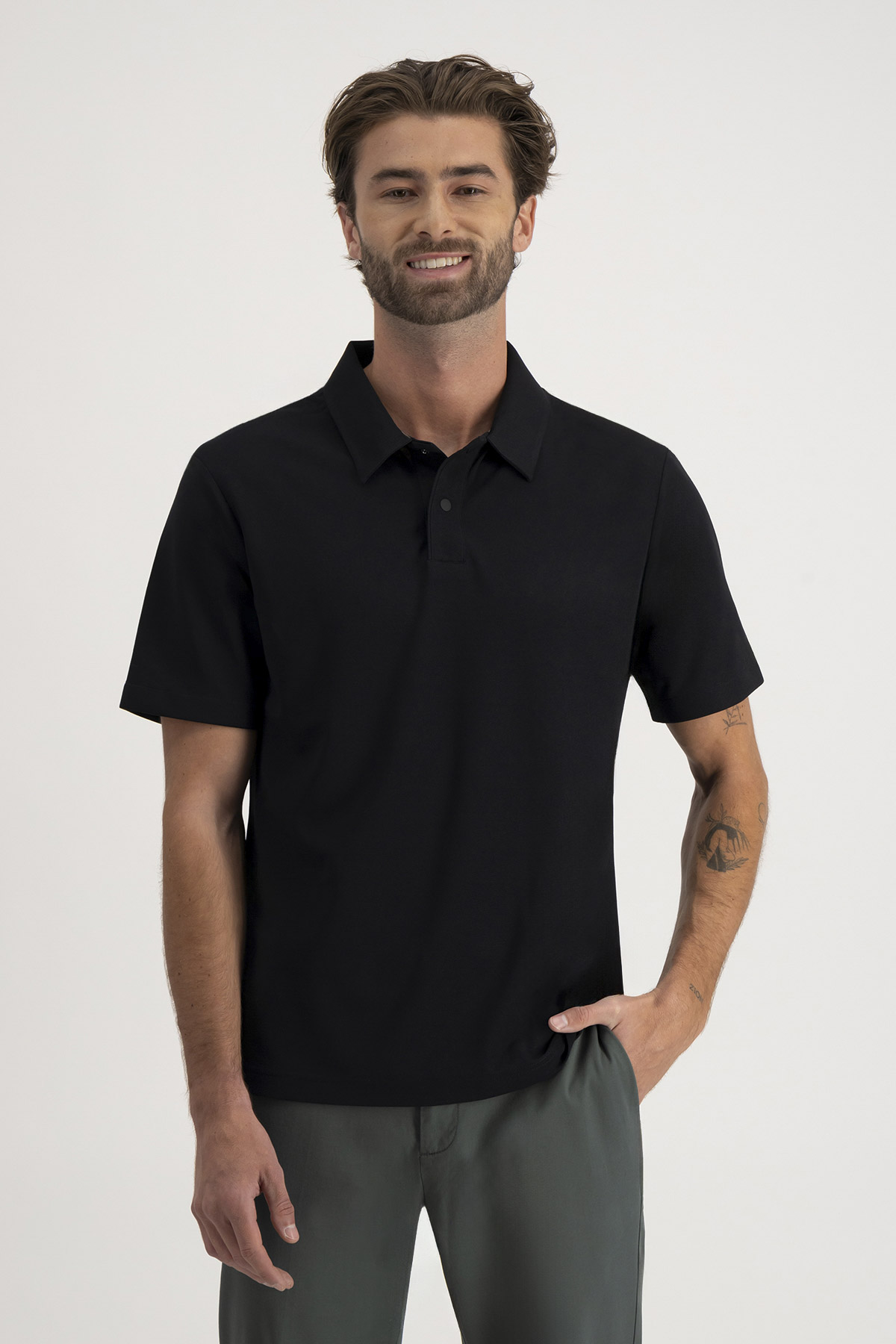 Polo EASY CARE TECHNOLOGY Roberts Color Negro Contemporary Fit