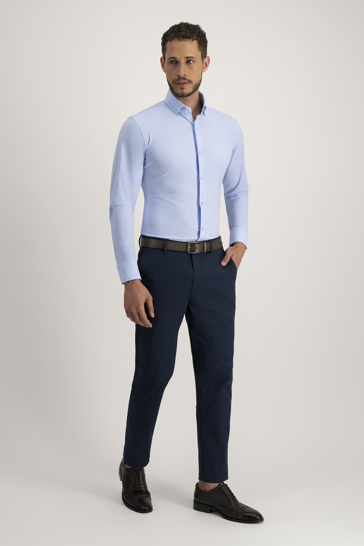 Pantalón Casual Roberts Azul Marino Slim Fit