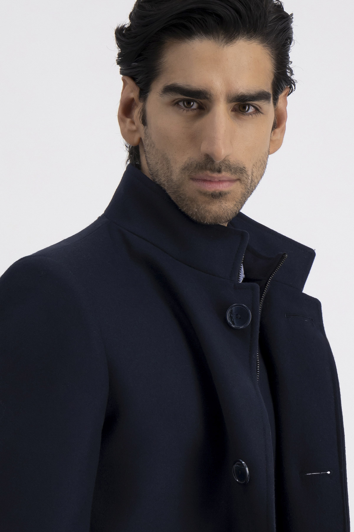Abrigo Roberts Azul Marino Slim Fit